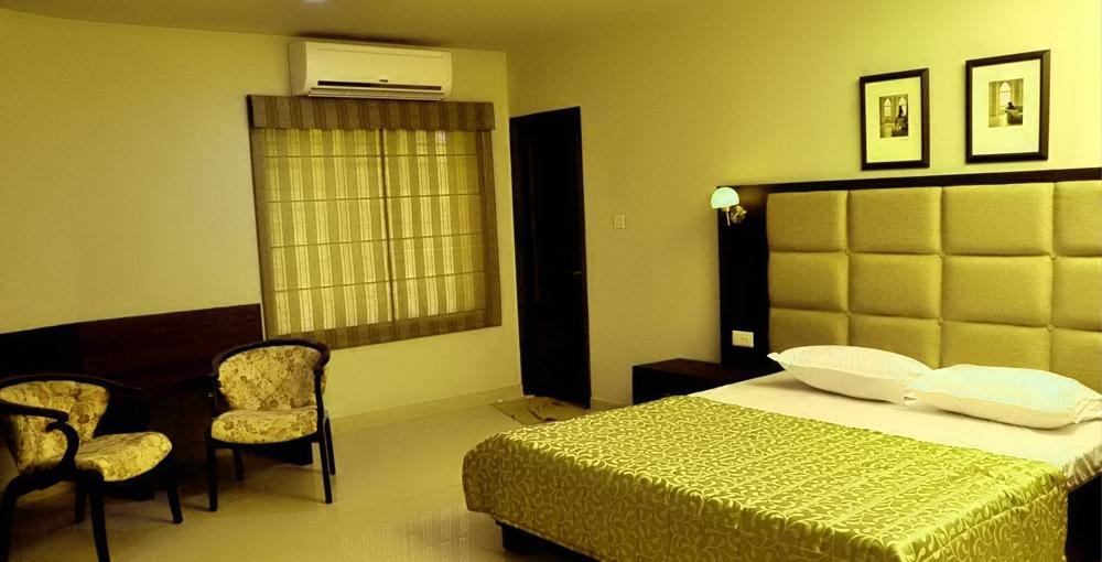 Hotel Monarch Kozhikode Exterior foto